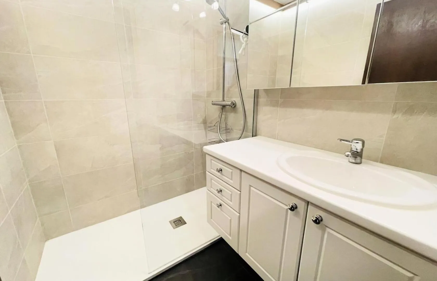 아파트 Residence Les Mousquetaires - Appartement Cosy Skis Aux Pieds Mae-2544 노르트 담 드 벨레콤